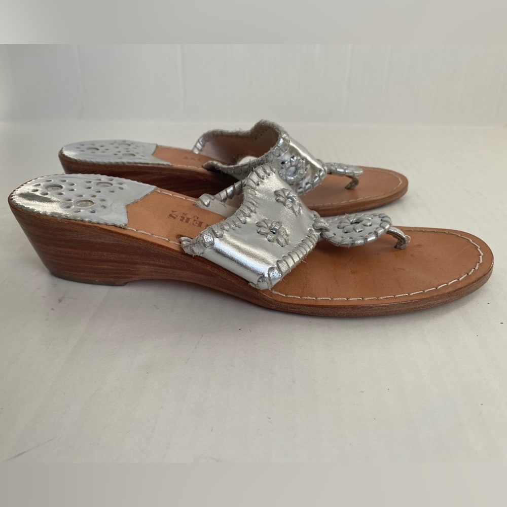 Jack Rogers Silver Leather Sandals - Size 8M - Excellent Condition